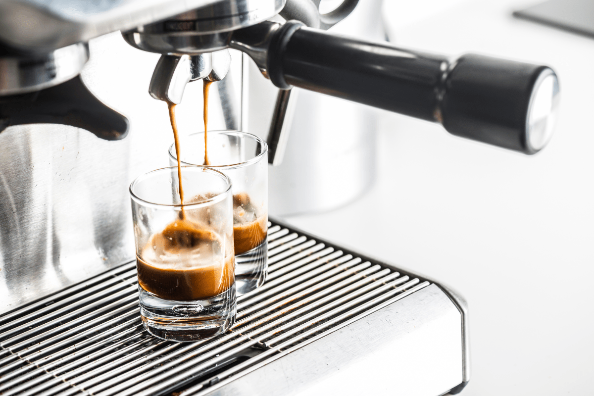 Podwójne espresso, czyli espresso doppio – ile posiada kofeiny?